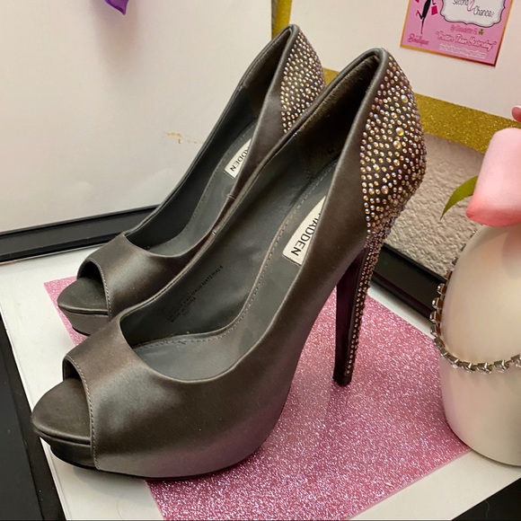 “ Steve Madden “ high heels size “ 7 M “ - Picture 3 of 13